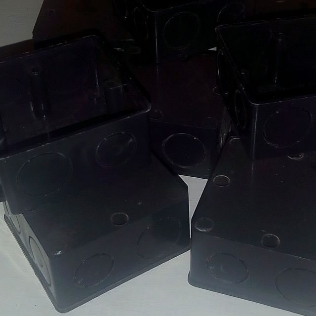 Single Knockout Box