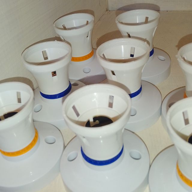 Bulb Holder Straight 