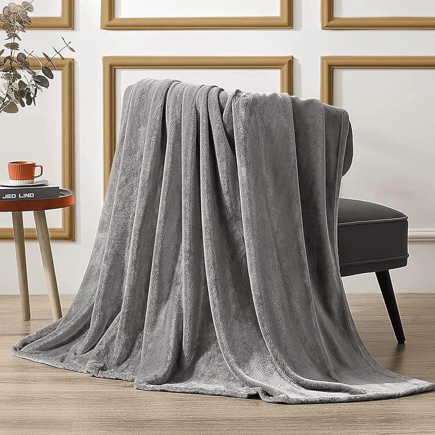 *Fleece coloured blankets* 
