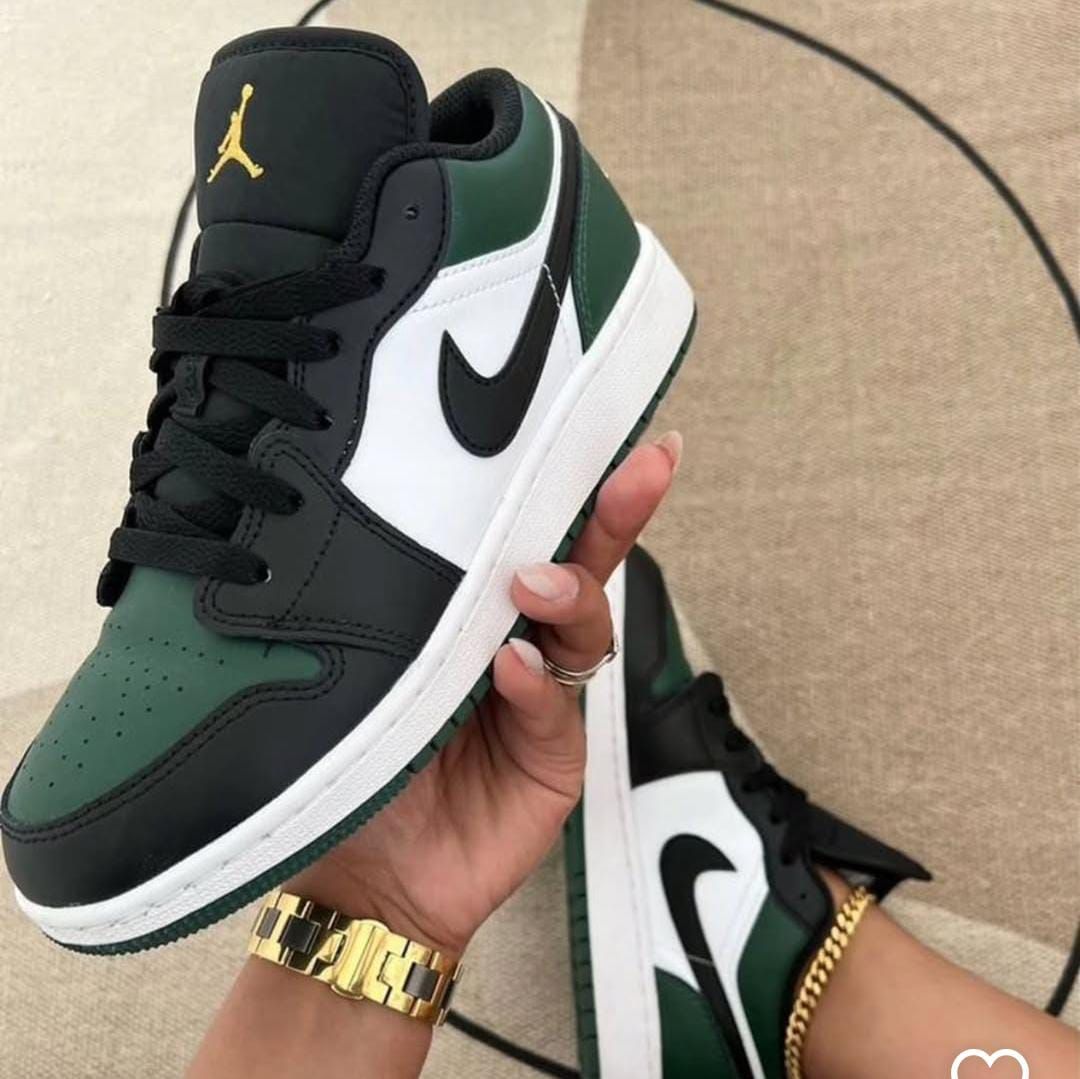 Jordan 1 
