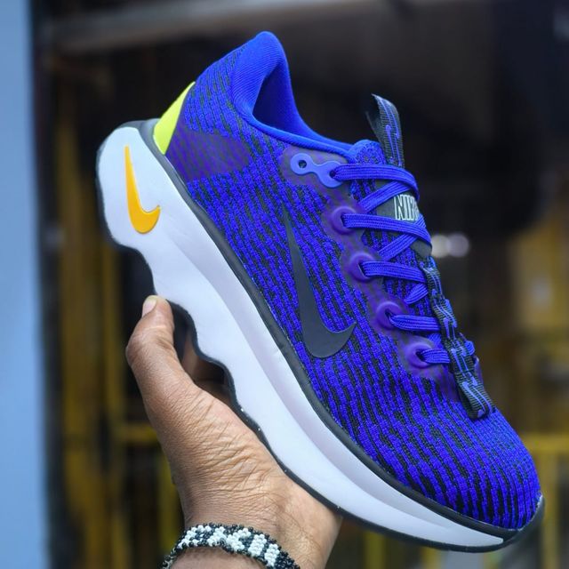 Nike Motiva 