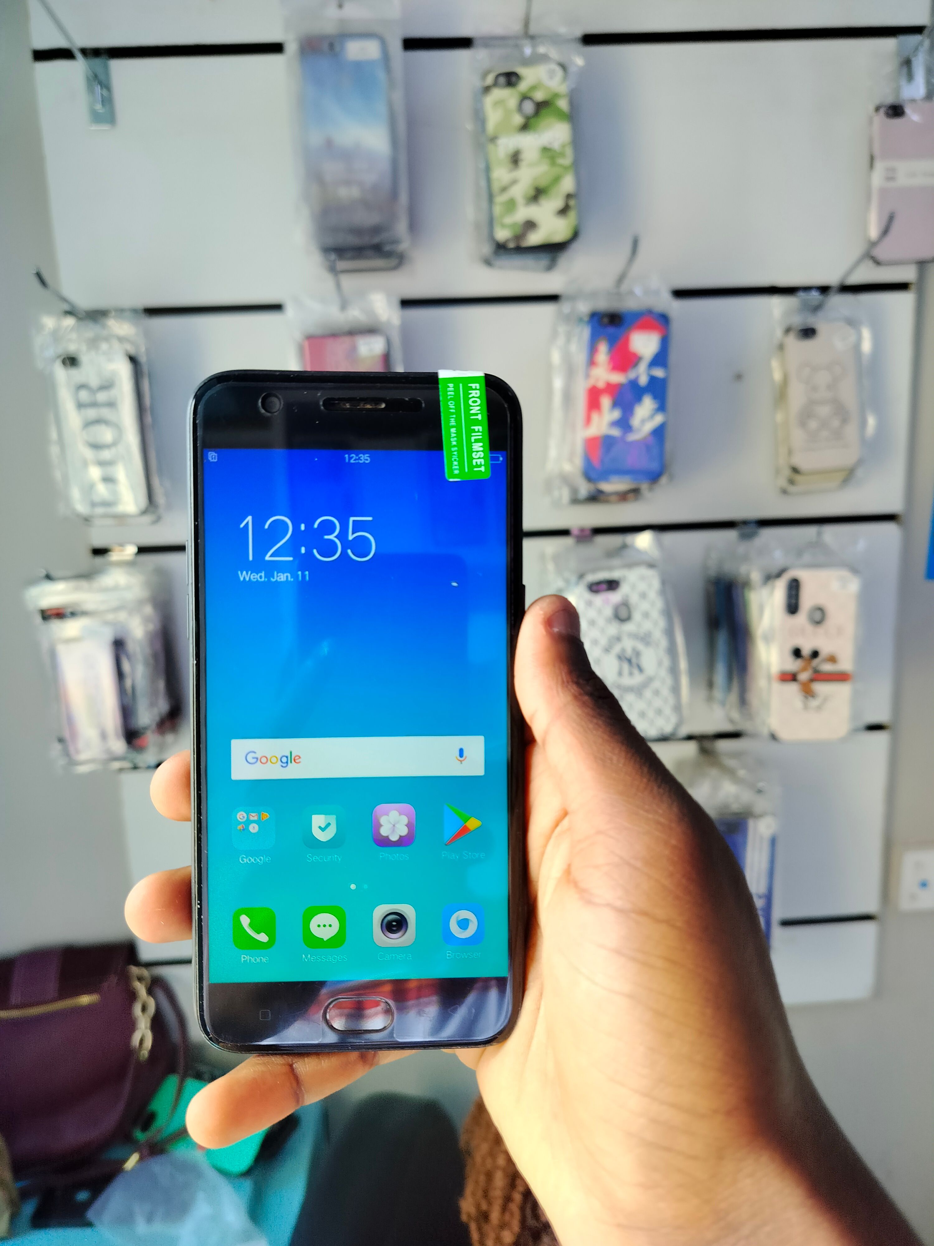  OPPO A57 32GB ROM 3GB RAM DISPLAY  5.2 INCHES REAR CAMERA 13MP FRONT CAMERA 16MP 