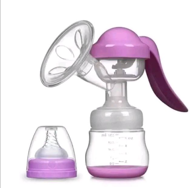 MANUAL BREAST MILK PUMP
