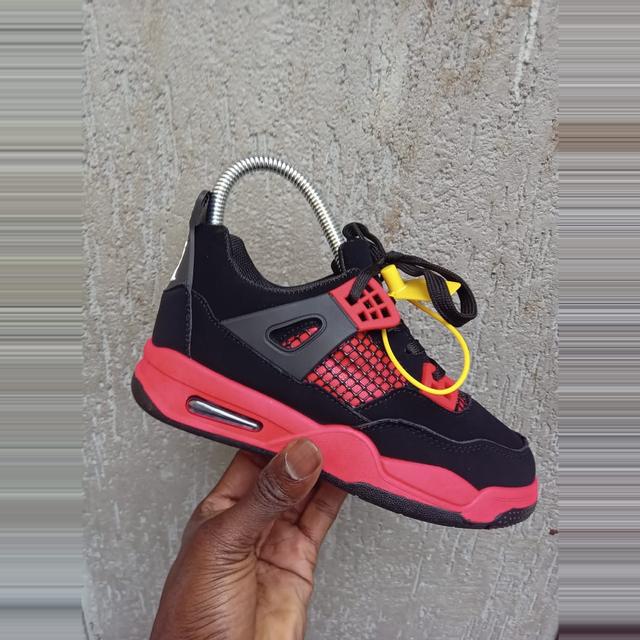 *Jordan 4 kids 
Thunder red
