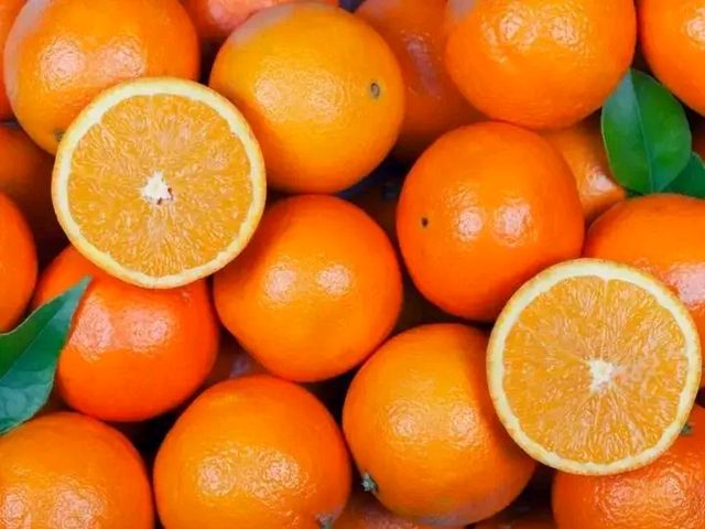 Fresh Oranges